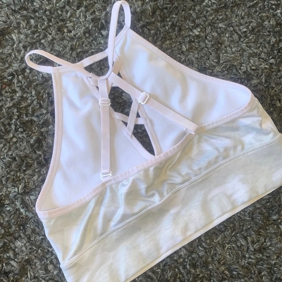 PINK white camo Strappy Sports Bra M - Picture 2 of 4